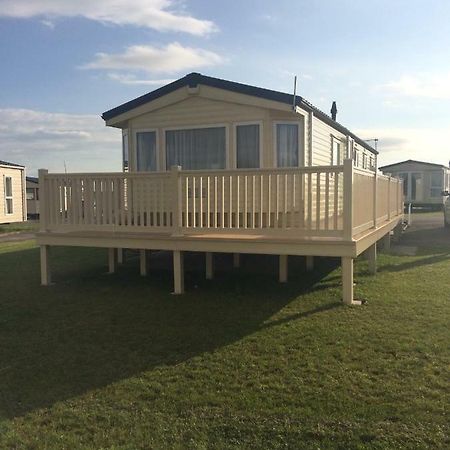 M68 3 Bedroom, 6 Berth Caravan Sand Le Mere Tunstall  Extérieur photo